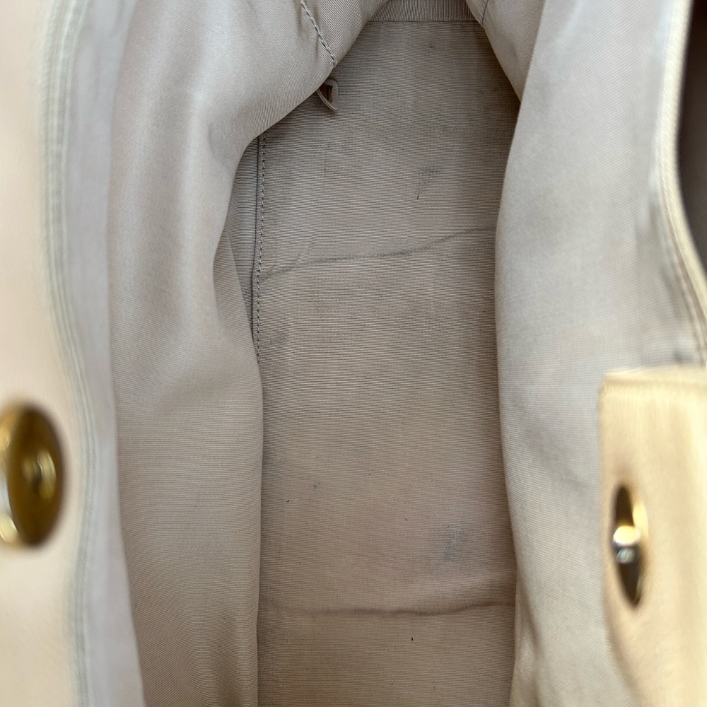 Chanel Turnlock Tote - Picture 4 of 13